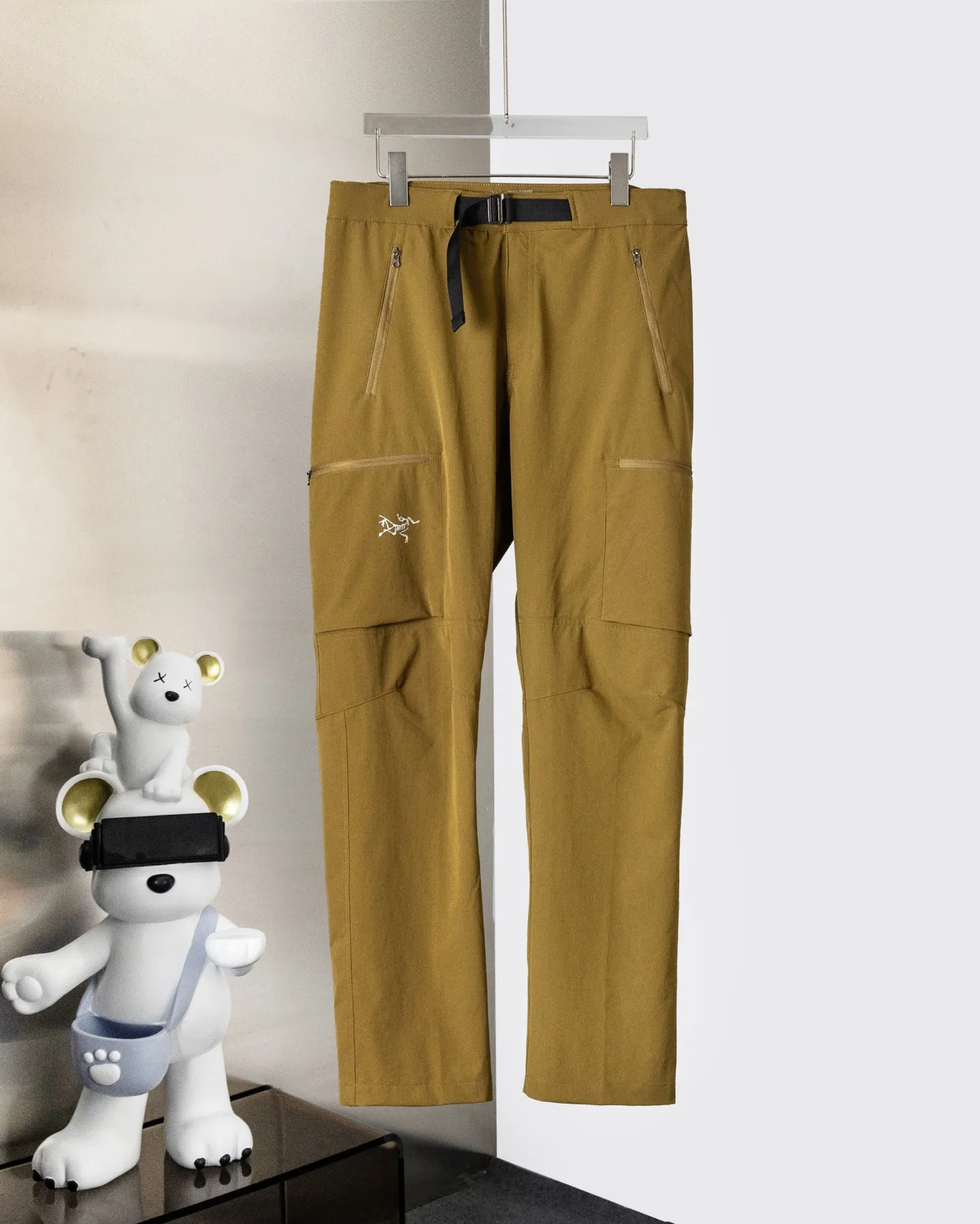 ( Quality )System-A （ ） 、 。 ，Breathable ， 。 Fortius 2.0 ， Wear-Resistant。 ， ，